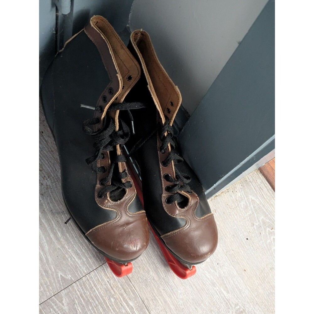 VTG Black & Brown Leather Lace-Up Ice Skates with Orange Blade Guards Size:US 10